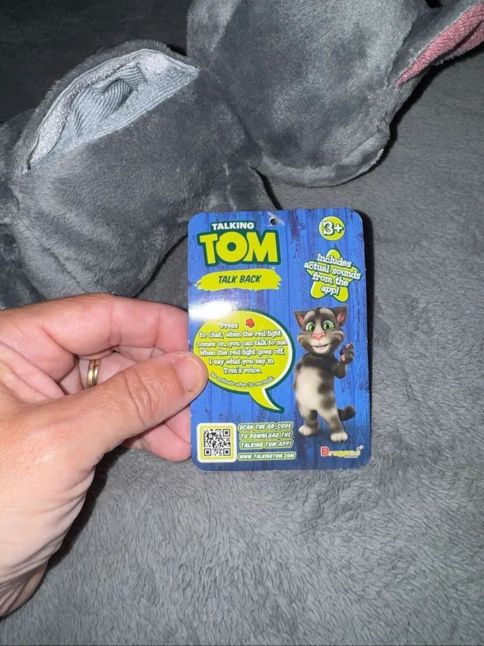 NWT Plush animated Talking Tom doll